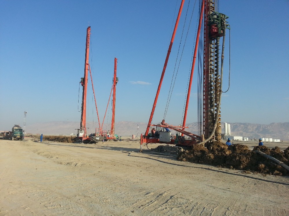 39.伊朗南方鋁業30萬噸年電解鋁廠項目地基處理與樁基工程.jpg